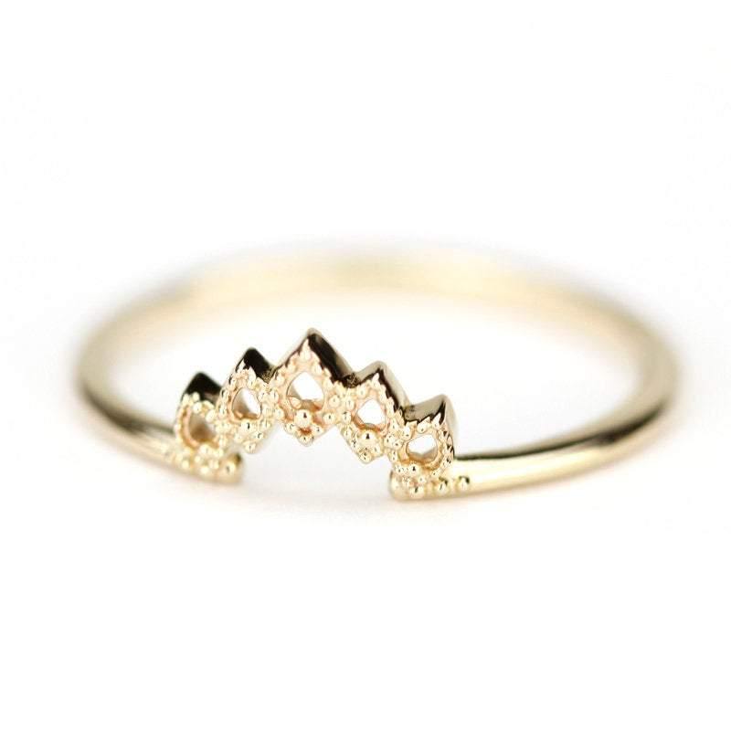 Curved Band, Curved Wedding Band, Gold Wedding Band, Crown Wedding Ring, Gold Curved Band, Wedding Ring Set, laces Band, nesting Rings - NOOI JEWELRY