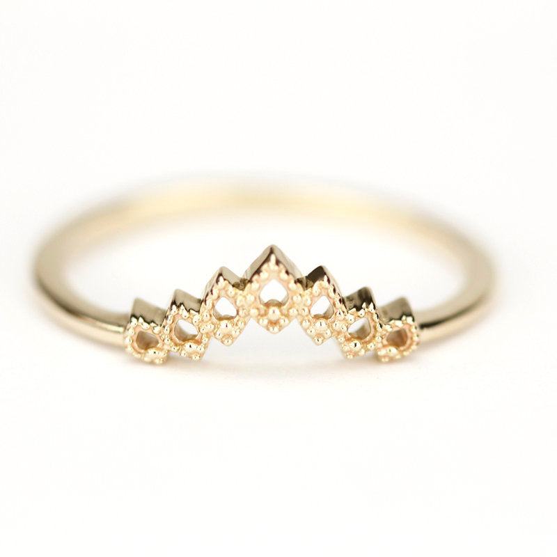 Wedding Band, Curved Wedding Band, Curved Band, Gold Wedding Band, Crown Wedding Ring, Gold Curved Band, Wedding Ring Set, laces Band - NOOI JEWELRY