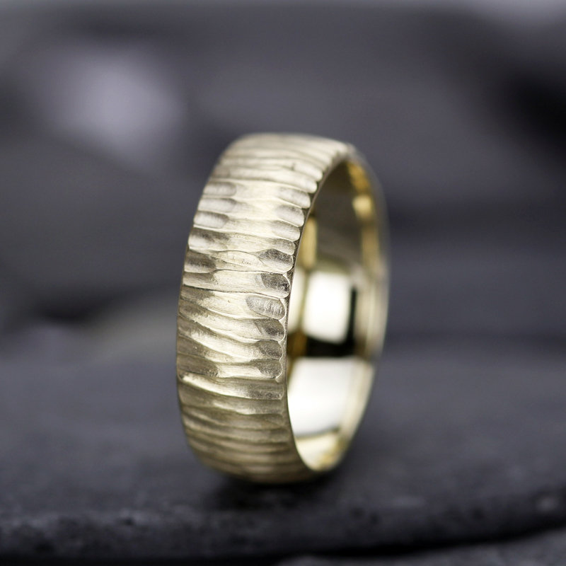 Wedding Band, wedding band hammered gold, Wedding Band Ring, Mens Wedding ring, Wedding Band, rustic wedding band, Organic Wedding Ring - NOOI JEWELRY