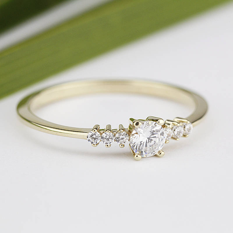Round diamond engagement ring side stones thin band | Diamond rings modern simple - NOOI JEWELRY