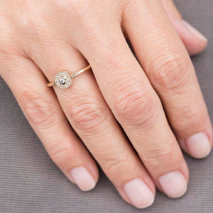 Round engagement ring with halo and plain band - NOOI JEWELRY