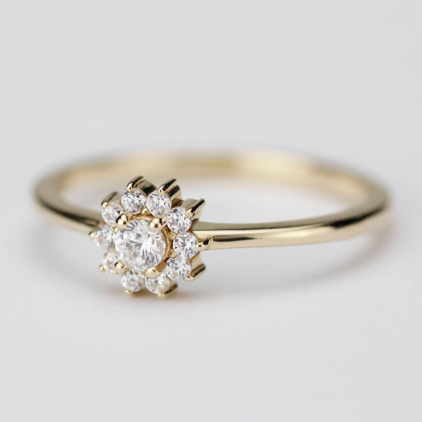 Round diamond halo engagement ring simple | Round engagement ring with halo vintage unique - NOOI JEWELRY