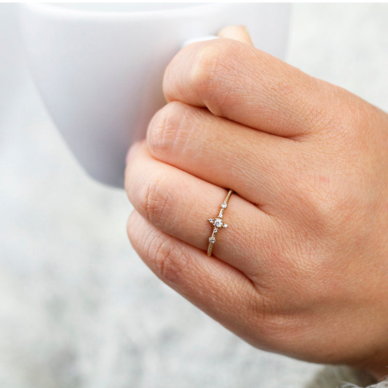 Diamond cluster engagement ring | Delicate engagement ring - NOOI JEWELRY