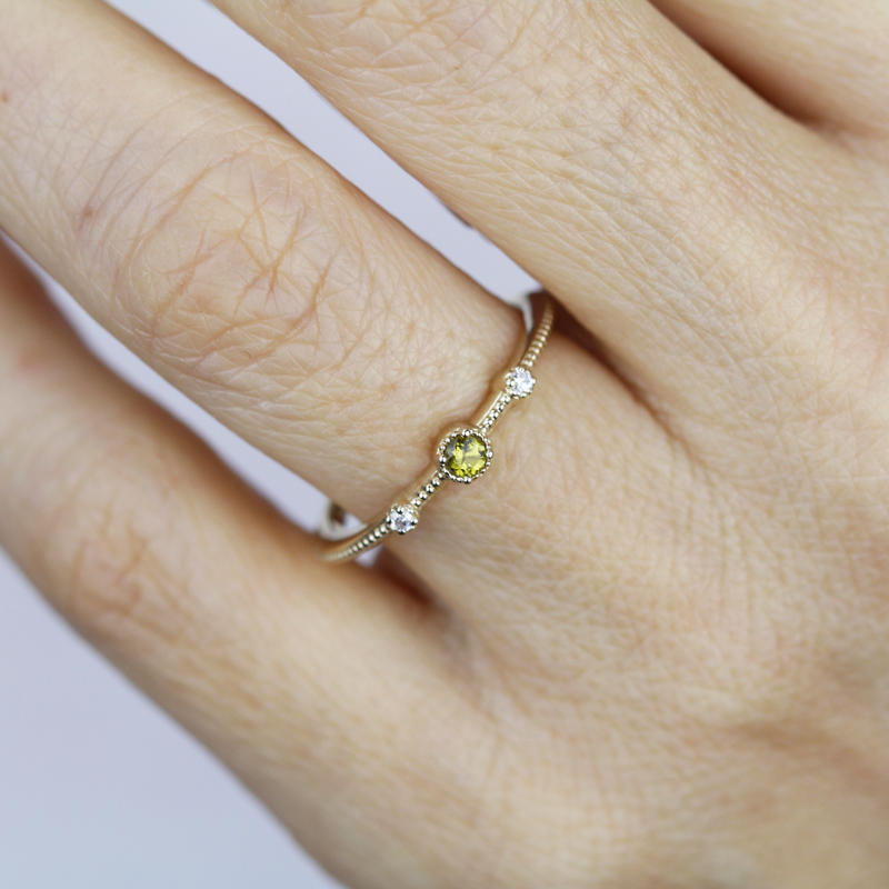 Green tourmaline and diamond engagement ring - NOOI JEWELRY