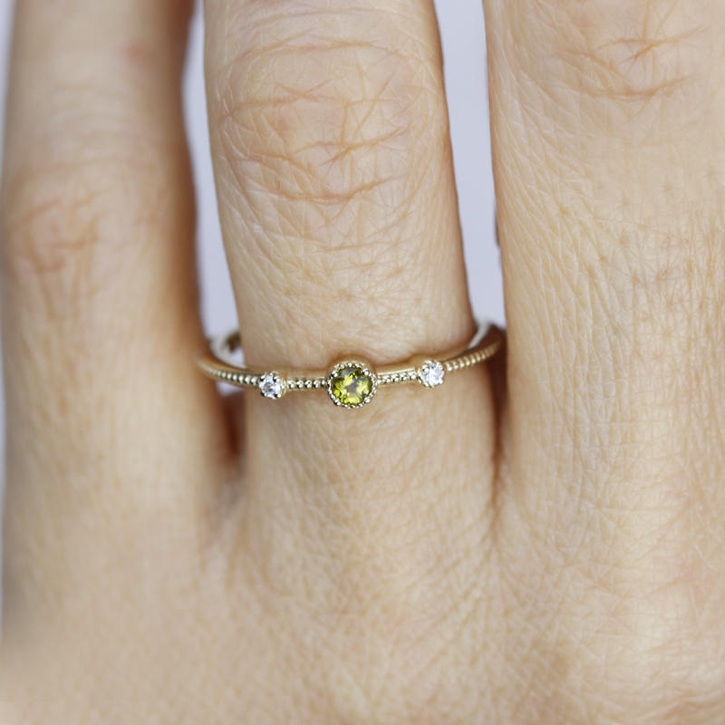 Green tourmaline and diamond engagement ring - NOOI JEWELRY