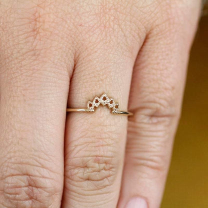 Curved Band, Curved Wedding Band, Gold Wedding Band, Crown Wedding Ring, Gold Curved Band, Wedding Ring Set, laces Band, nesting Rings - NOOI JEWELRY