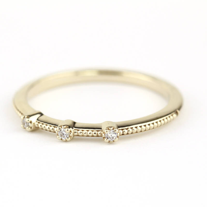 Three stones wedding band simple | Filigree wedding band - NOOI JEWELRY