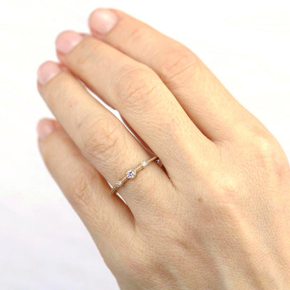 Three stones wedding band simple | Filigree wedding band - NOOI JEWELRY