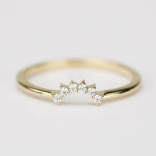 Load image into Gallery viewer, Engagement Ring, Cluster Engagement Ring, Diamond Cluster Ring, Gold Diamond Cluster Ring, Diamond Crown Ring, white diamonds ring - NOOI JEWELRY