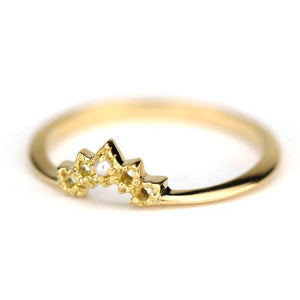 Pearl wedding ring, wedding band, wedding band curved, pearl ring, pearl ring, pearl wedding band, v band, yellow gold wedding band - NOOI JEWELRY
