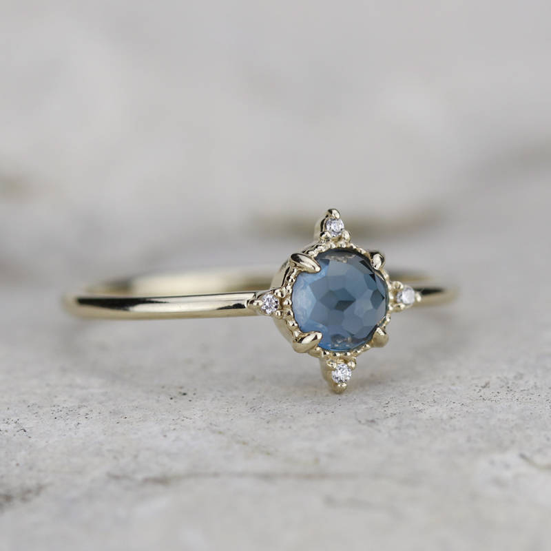 simple engagement ring compass shape ring London blue topaz and diamonds - NOOI JEWELRY