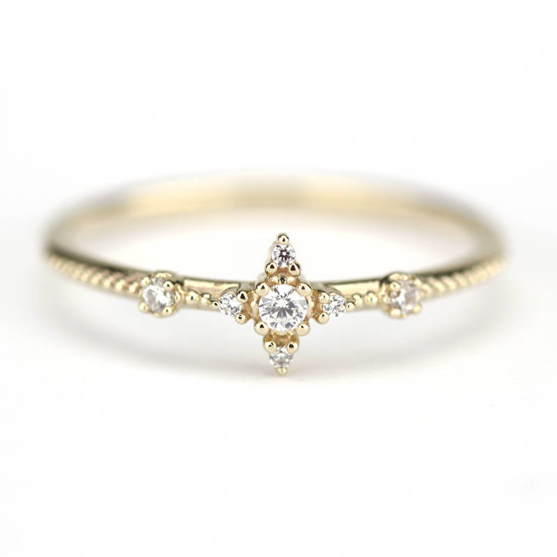 Diamond cluster engagement ring | Delicate engagement ring - NOOI JEWELRY
