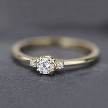 Load image into Gallery viewer, Minimalist engagement ring | Three stones diamond ring simple | 18k gold 0,25ct diamond - NOOI JEWELRY