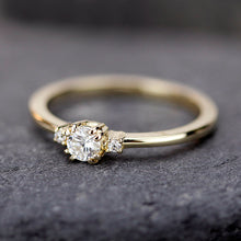Load image into Gallery viewer, Minimalist engagement ring | Three stones diamond ring simple | 18k gold 0,25ct diamond - NOOI JEWELRY