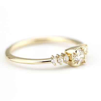 Round diamond in square setting engagement ring | cluster diamond engagement ring simple - NOOI JEWELRY
