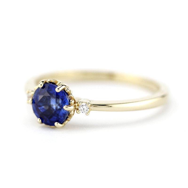 Blue kyanite engagement ring, Three stones ring 18k gold - NOOI JEWELRY