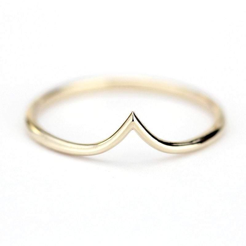 v ring, chevron band, delicate ring, wedding band, wedding ring, chevron band, stacking band, engagement ring, thin ring, minimalist ring |  R 216 - NOOI JEWELRY