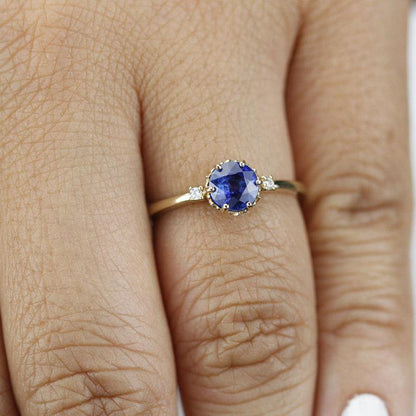 Blue kyanite engagement ring, Three stones ring 18k gold - NOOI JEWELRY