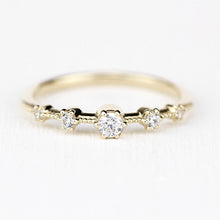 Load image into Gallery viewer, Elegant engagement ring unique | diamond engagement ring round simple - NOOI JEWELRY