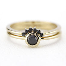 Load image into Gallery viewer, Black Diamond ring, Engagement Ring, curved Wedding Band, Gold Ring, Promise Ring, minimal Ring, Unique Engagement Ring, Wedding Set, Gift - NOOI JEWELRY