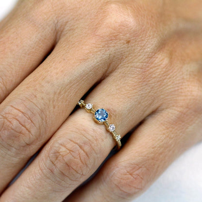 London blue topaz engagement ring unique, blue topaz and diamonds ring - NOOI JEWELRY