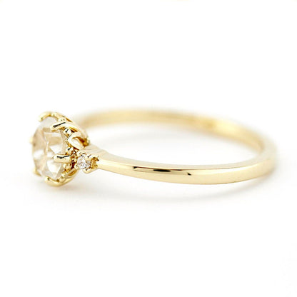 Engagement ring round | White topaz and diamond ring - NOOI JEWELRY