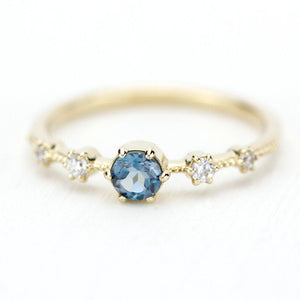 London blue topaz engagement ring unique, blue topaz and diamonds ring - NOOI JEWELRY