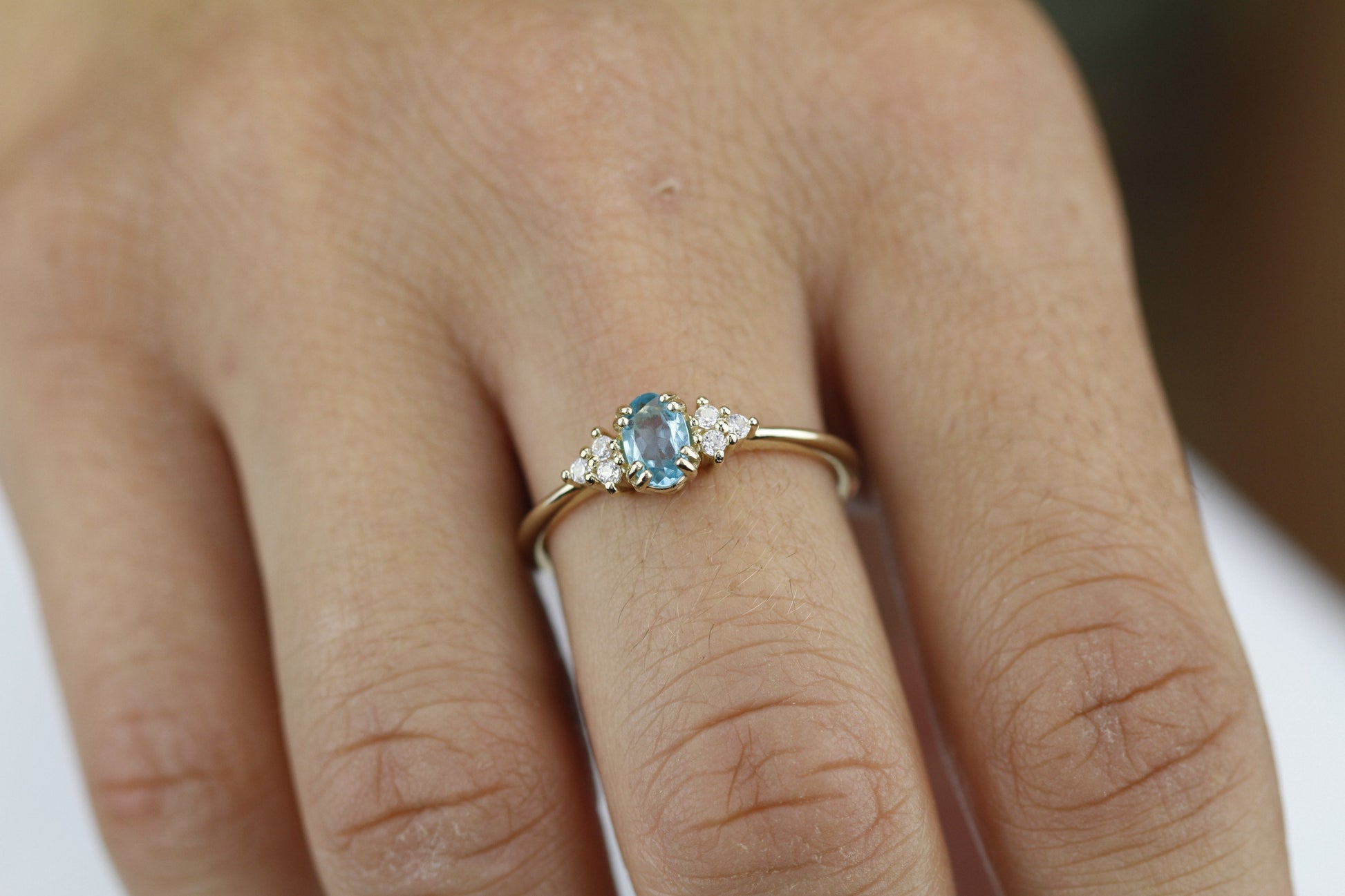 London blue topaz engagement ring oval, blue topaz and diamonds ring - NOOI JEWELRY