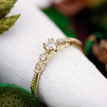 Load image into Gallery viewer, Cluster engagement ring round diamonds unique | Simple engagement rings vintage small - NOOI JEWELRY