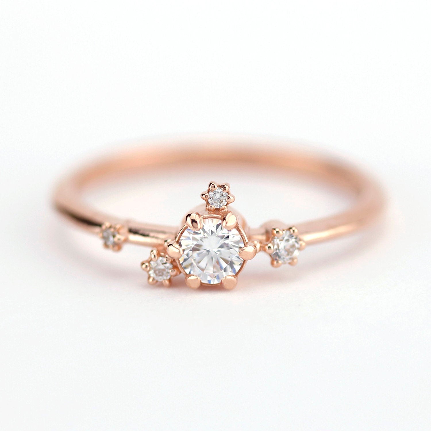 Rose gold engagement ring diamond cluster - NOOI JEWELRY