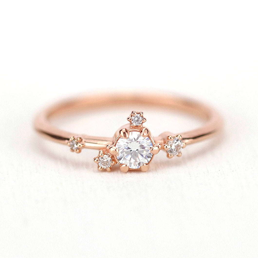 Rose gold engagement ring diamond cluster - NOOI JEWELRY