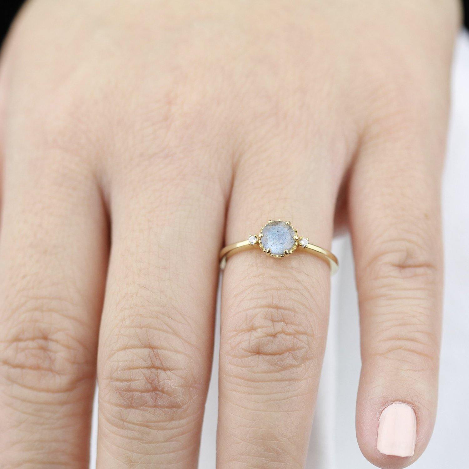 delicate engagement ring three stone ring labradorite and diamond 18k gold - NOOI JEWELRY