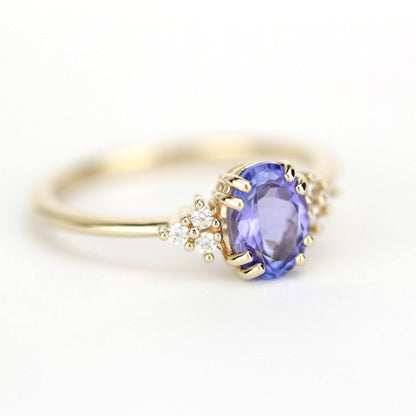 oval tanzanite and diamonds ring, diamond and tanzanite engagement ring - NOOI JEWELRY