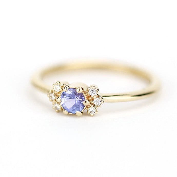 Simple Tanzanite engagement ring, minimalist Cluster ring tanzanite and diamonds - NOOI JEWELRY