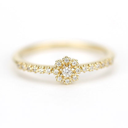 Halo engagement ring with side stones - NOOI JEWELRY