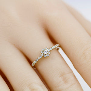 Halo engagement ring with side stones - NOOI JEWELRY