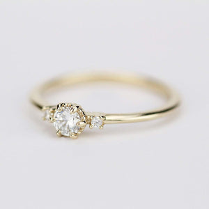 Delicate diamond ring | engagement ring white diamond - NOOI JEWELRY