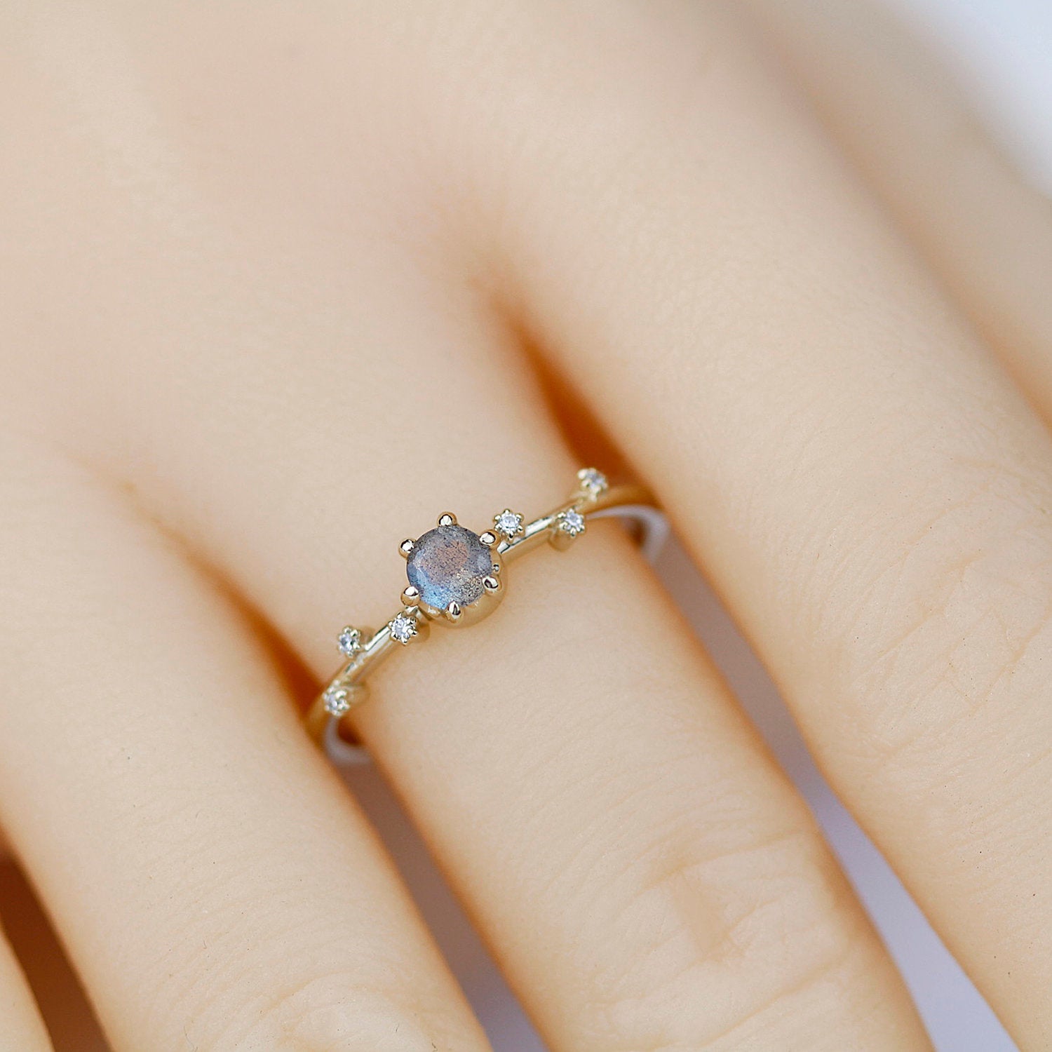 labradorite and diamond engagement ring, simple ring 18k gold - NOOI JEWELRY