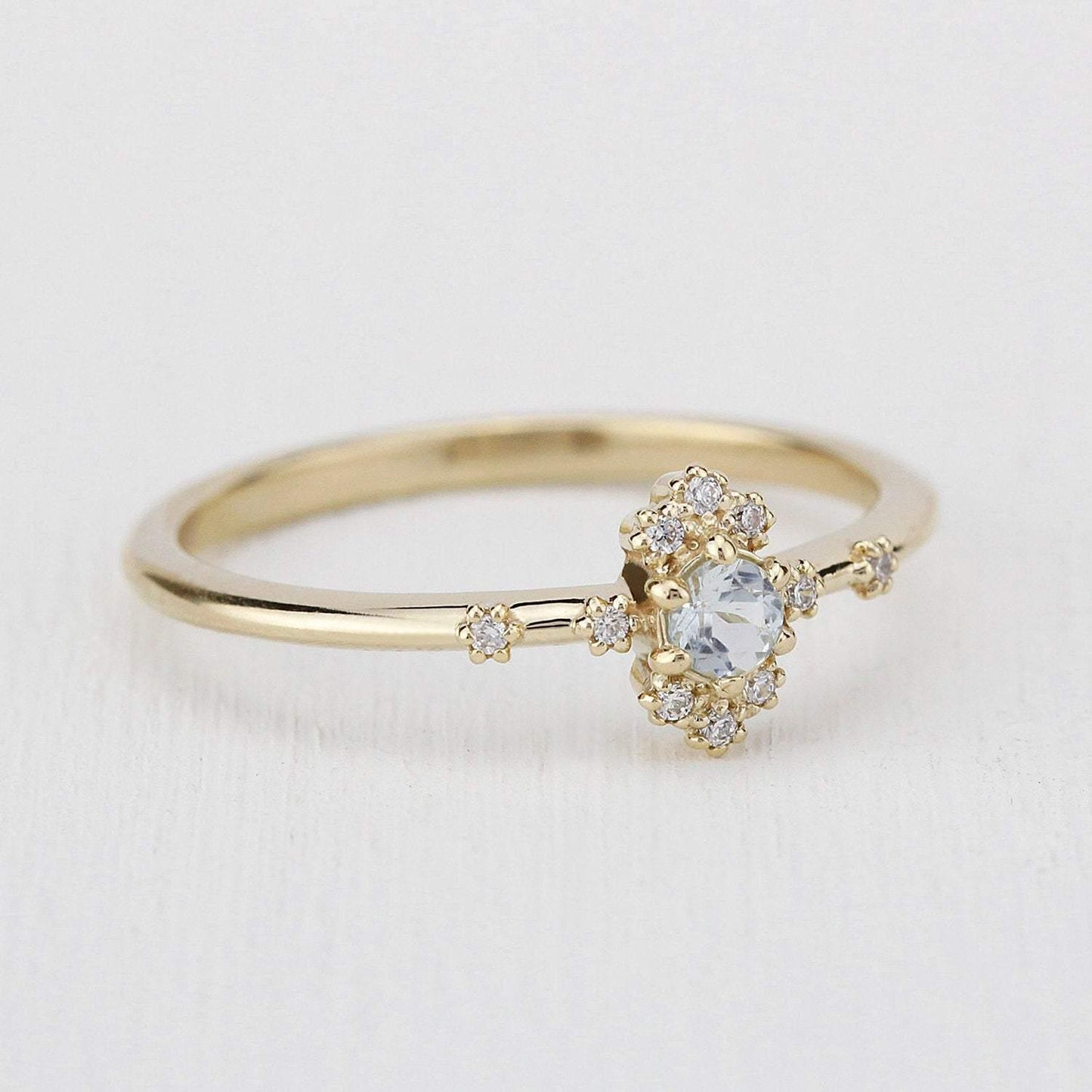 aquamarine engagement ring with diamonds,18k yellow gold - NOOI JEWELRY