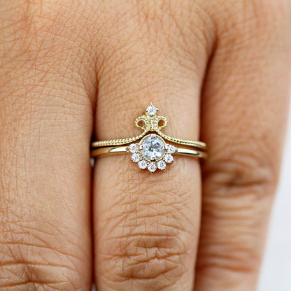 Wedding set aquamarine and diamonds, 18k gold cluster ring and wedding band - NOOI JEWELRY