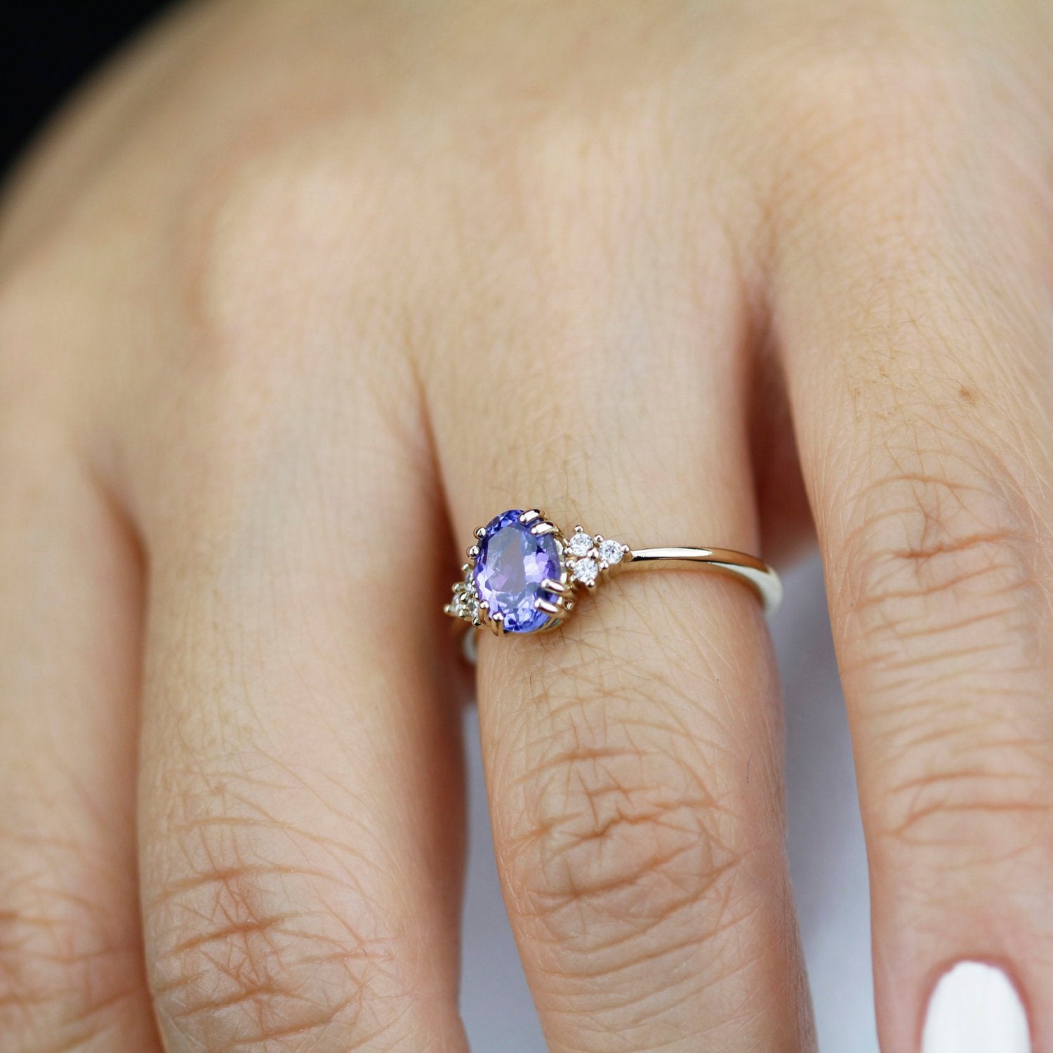 oval tanzanite and diamonds ring, diamond and tanzanite engagement ring - NOOI JEWELRY