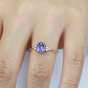 oval tanzanite and diamonds ring, diamond and tanzanite engagement ring - NOOI JEWELRY