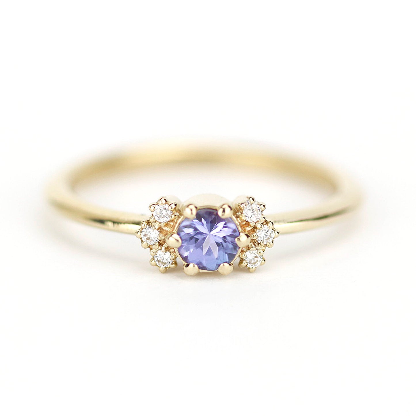 Simple Tanzanite engagement ring, minimalist Cluster ring tanzanite and diamonds - NOOI JEWELRY