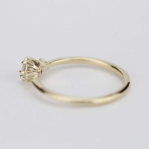 Delicate diamond ring | engagement ring white diamond - NOOI JEWELRY