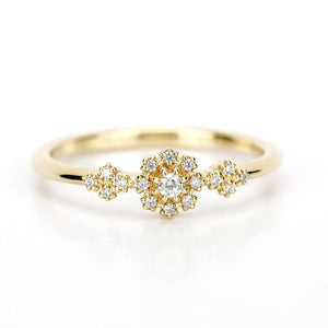 Diamond cluster engagement ring round - NOOI JEWELRY