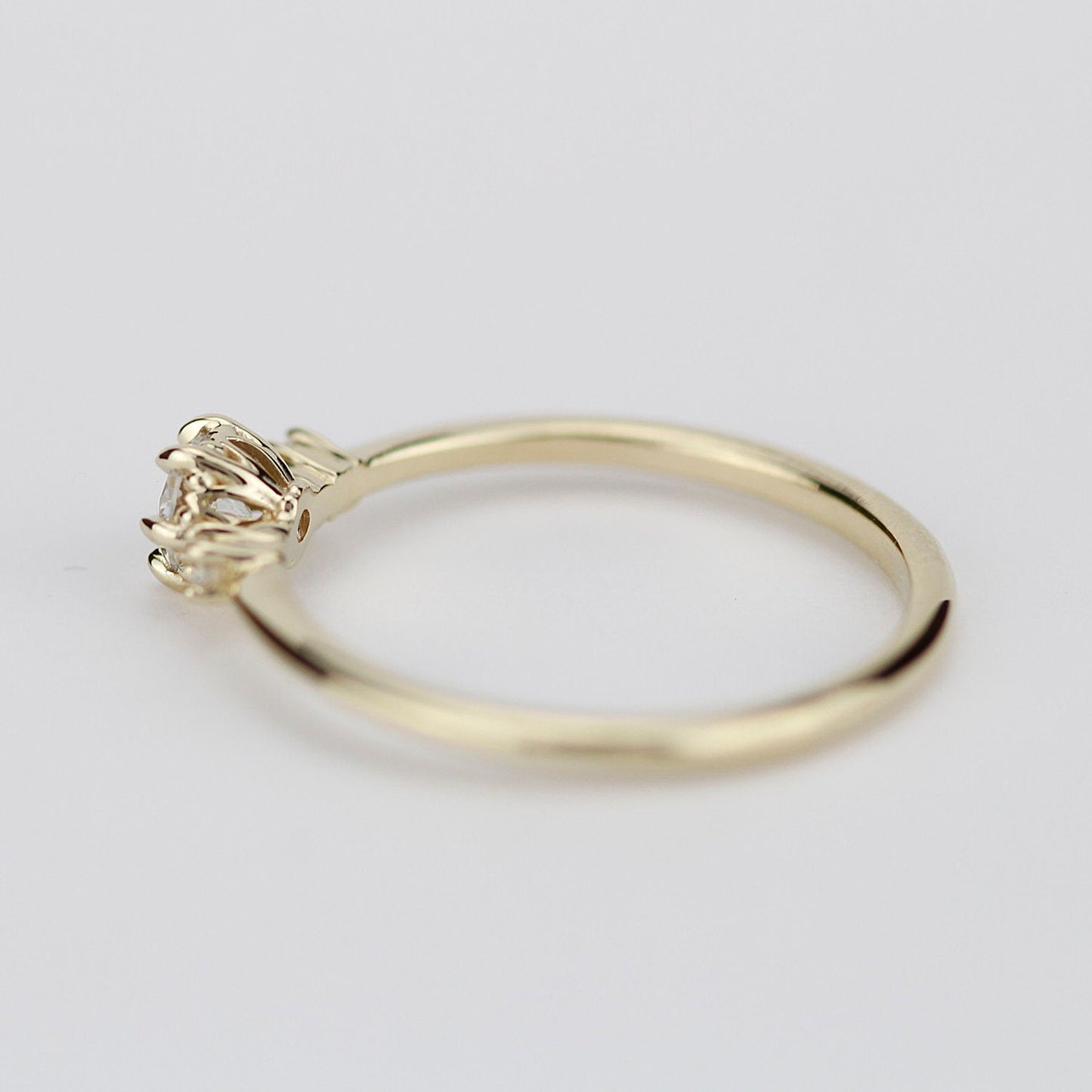 simple engagement ring, delicate engagement ring, dainty engagement ring, minimalist engagement ring, cluster ring, Made in Italy | R252WD