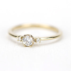 simple engagement ring, delicate engagement ring, dainty engagement ring, minimalist engagement ring, cluster ring, Made in Italy | R252WD