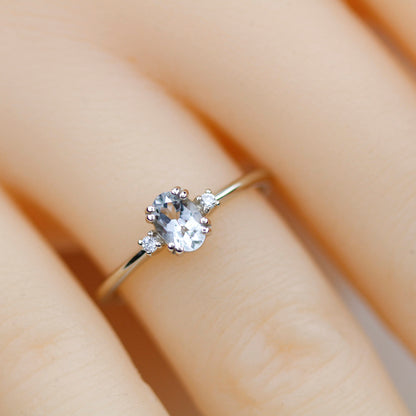 three stone engagement ring aquamarine 18k white gold - NOOI JEWELRY