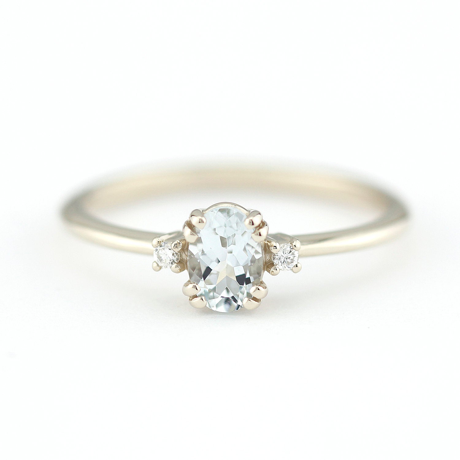 three stone engagement ring aquamarine 18k white gold - NOOI JEWELRY