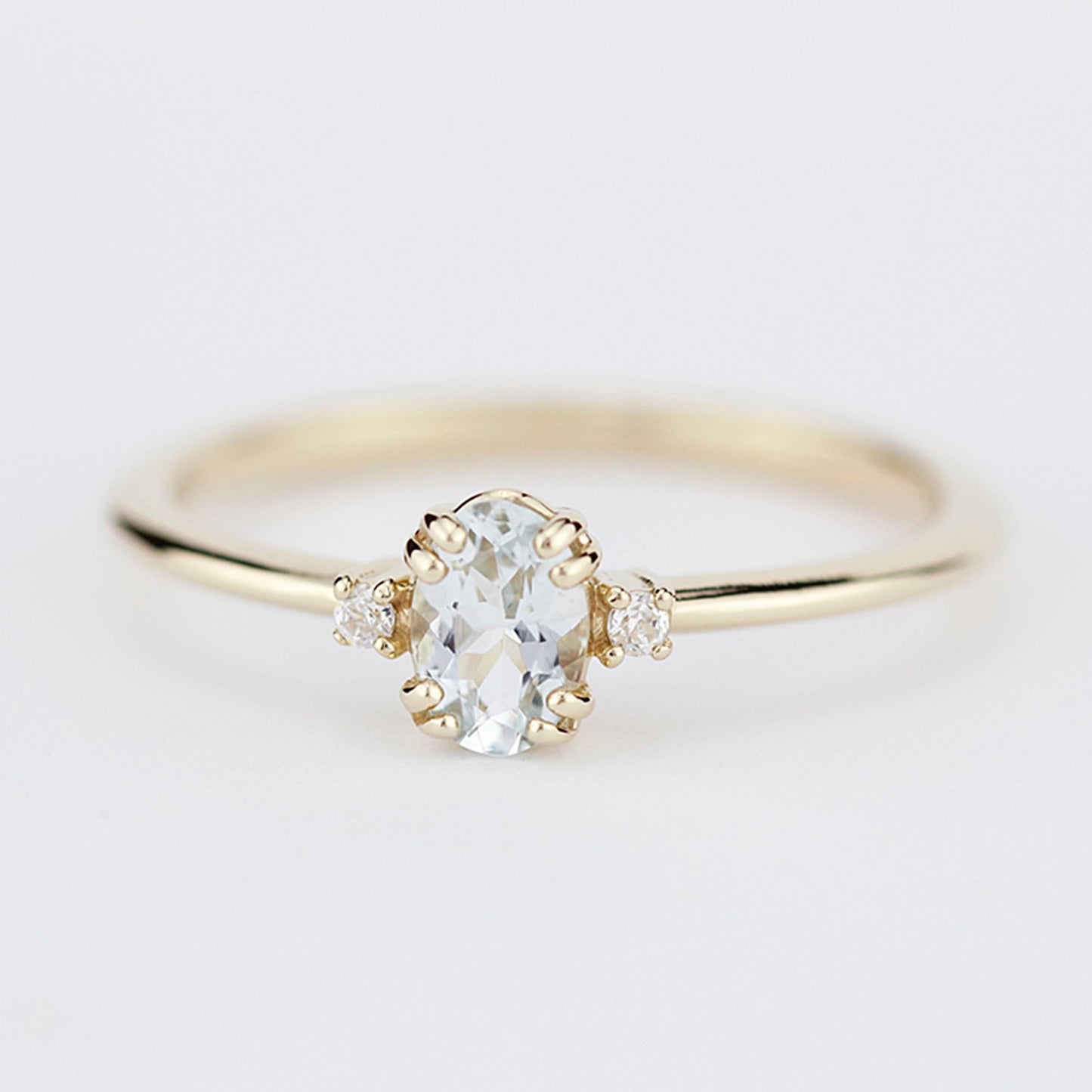 three stone engagement ring aquamarine 18k white gold - NOOI JEWELRY